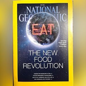 National Geographic May 2014 Vol. 225 No. 5. NEW. Food Revolution.